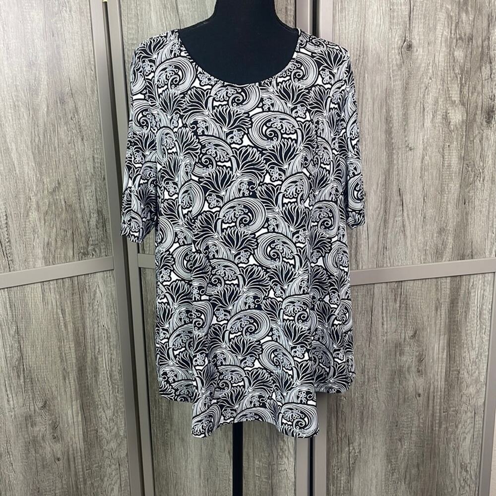 Chico's black and white design blouse/tunic women's 2